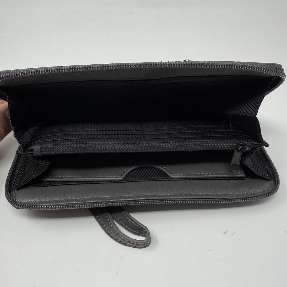Kenneth Cole Reaction Wallet Womens Black Faux Leather Zip Around Wristlet Logo - Picture 3 of 5